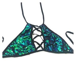 IHEARTRAVES BRALETTE